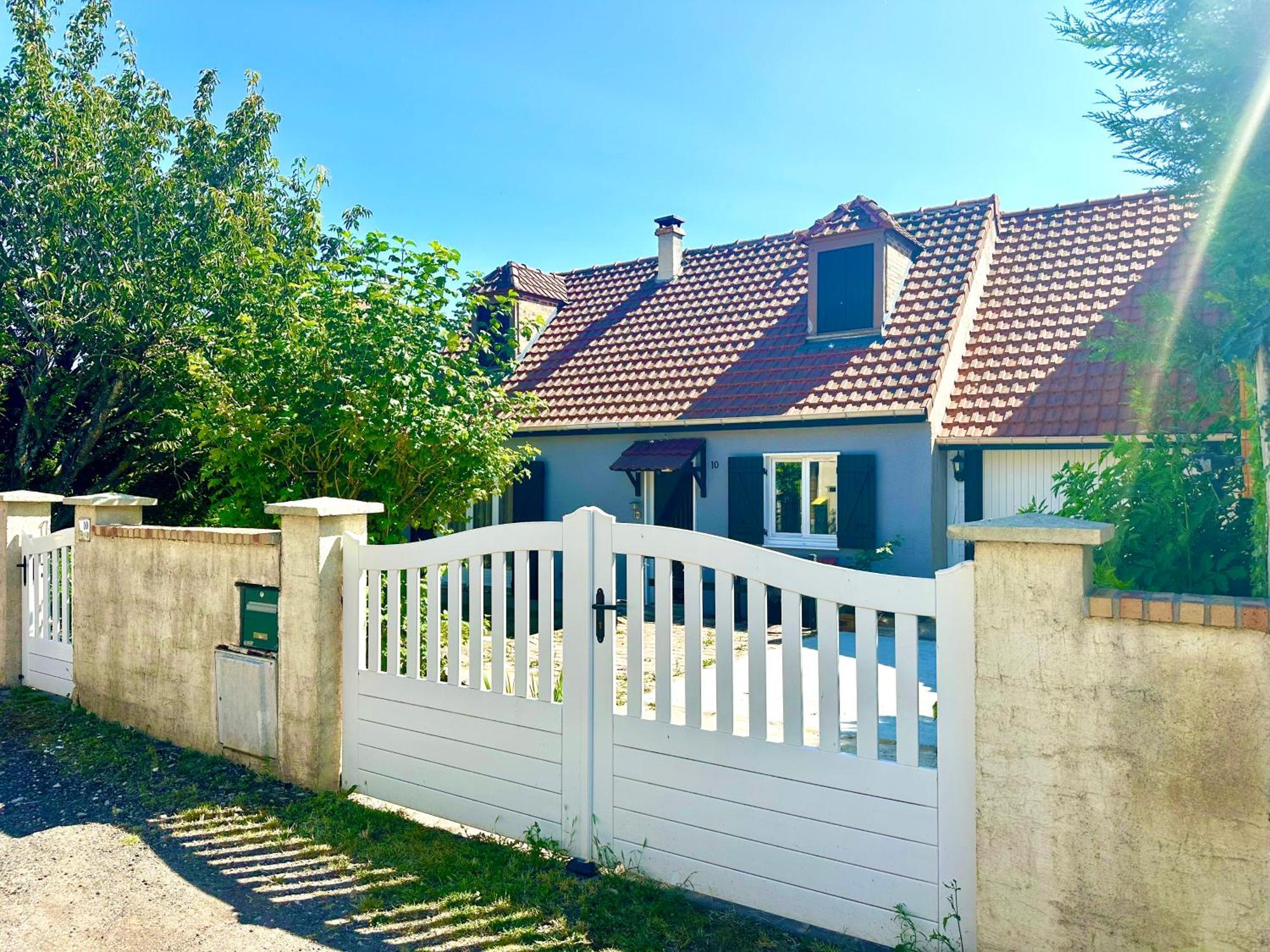 Vacation House In Quiet Village Congerville-Thionville Экстерьер фото